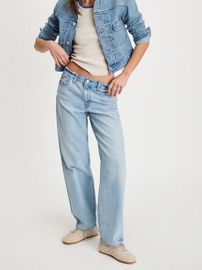 Levi’s Baggy Dad Jean